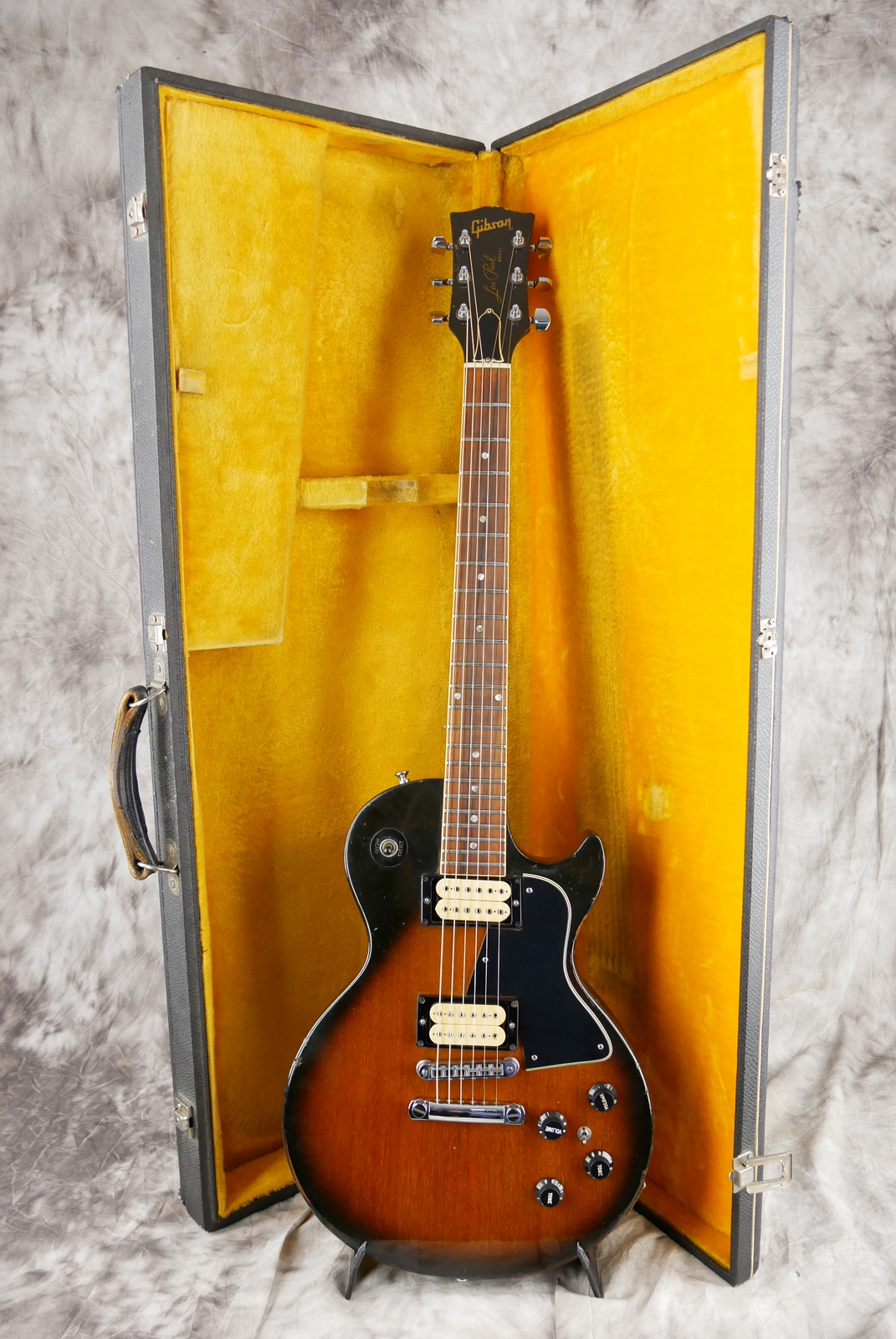 img/vintage/5378/Gibson_Les_Paul_Special_55_77_USA_sunburst_1977-015.JPG