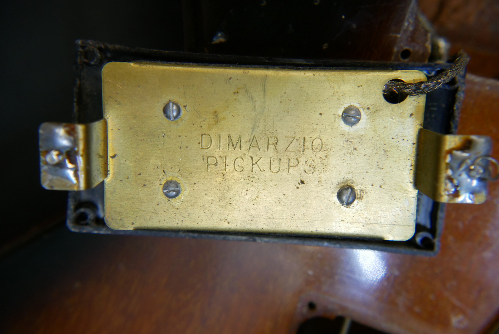 img/vintage/5378/Gibson_Les_Paul_Special_55_77_USA_sunburst_1977-022.JPG