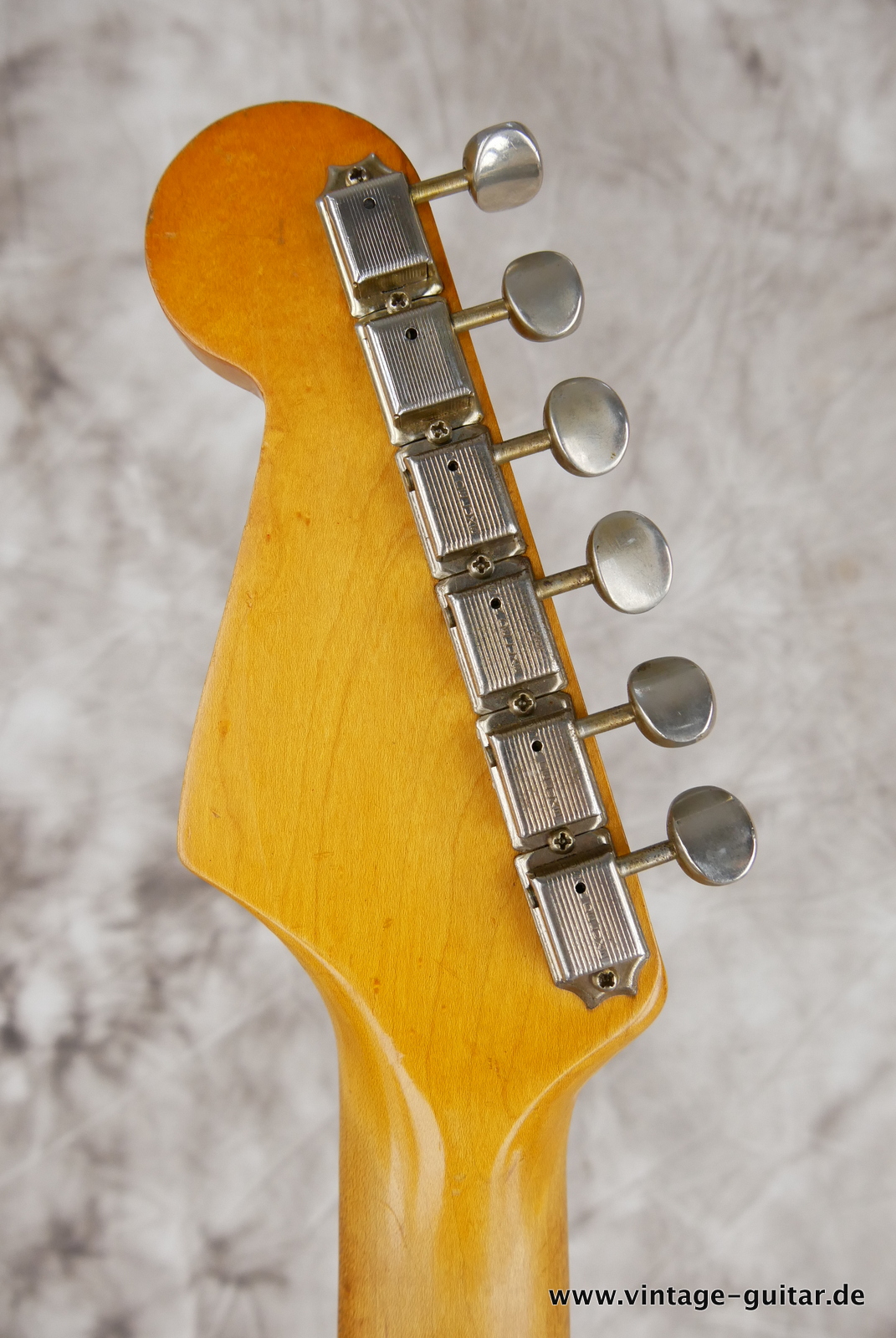 Fender-Stratocaster-1964-candy-apple-red-012.JPG
