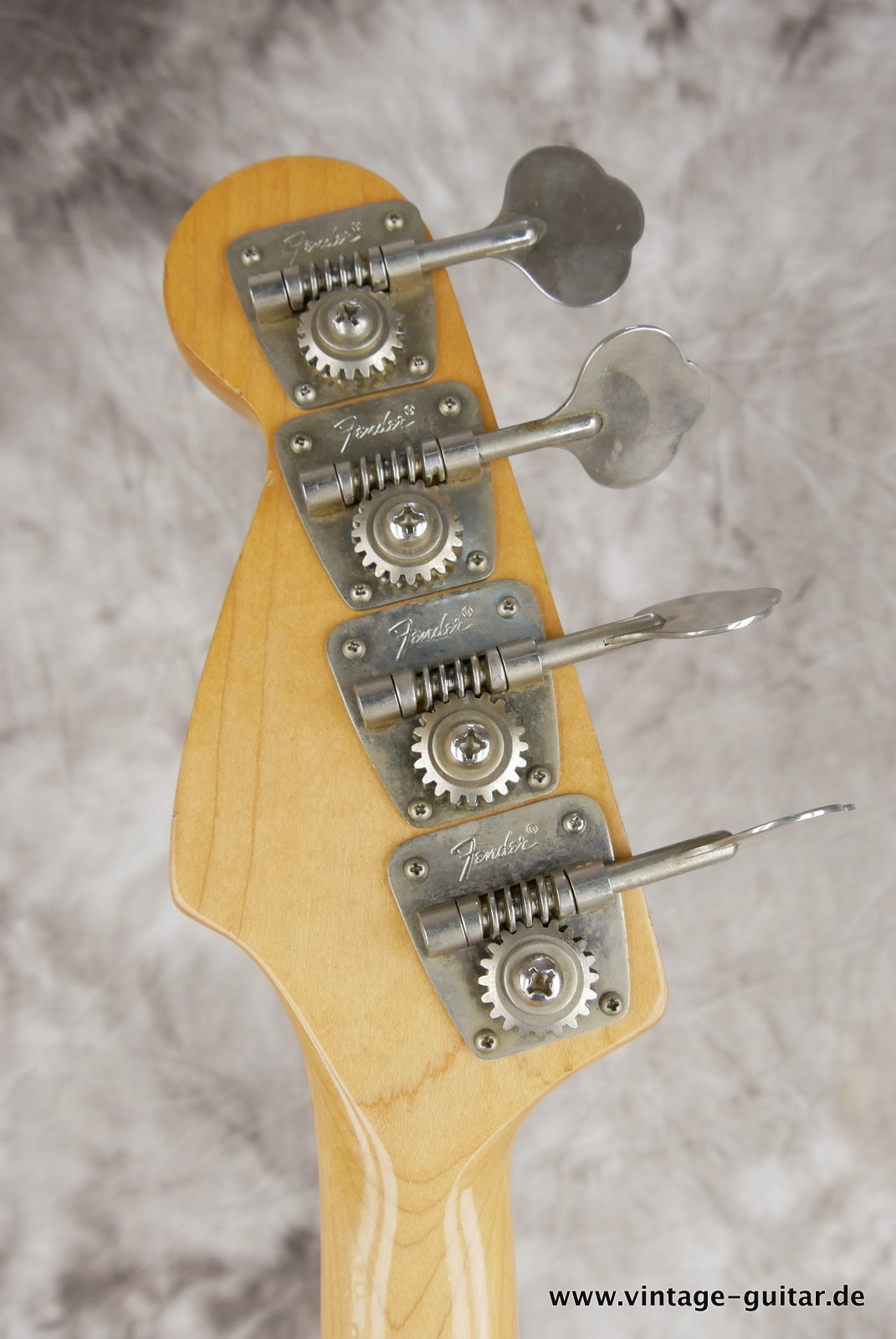 Fender-Precision-Bass-1973-sunburst-010.JPG