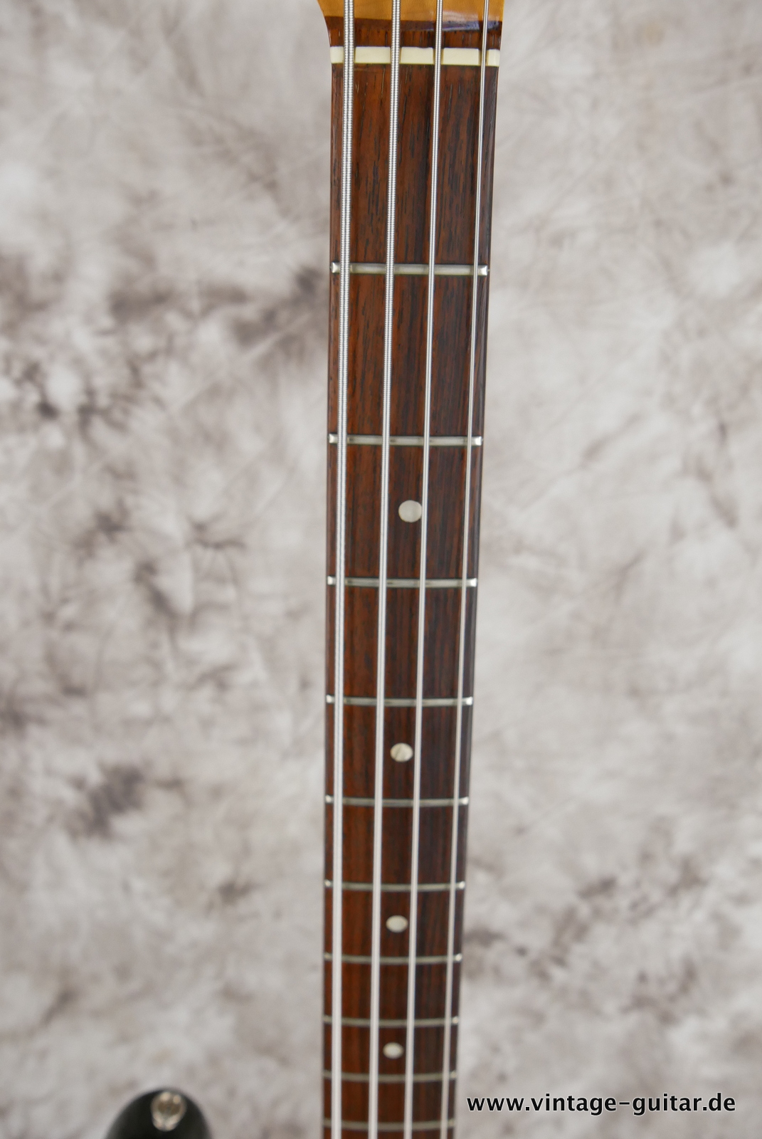 Fender-Precision-Bass-1973-sunburst-011.JPG