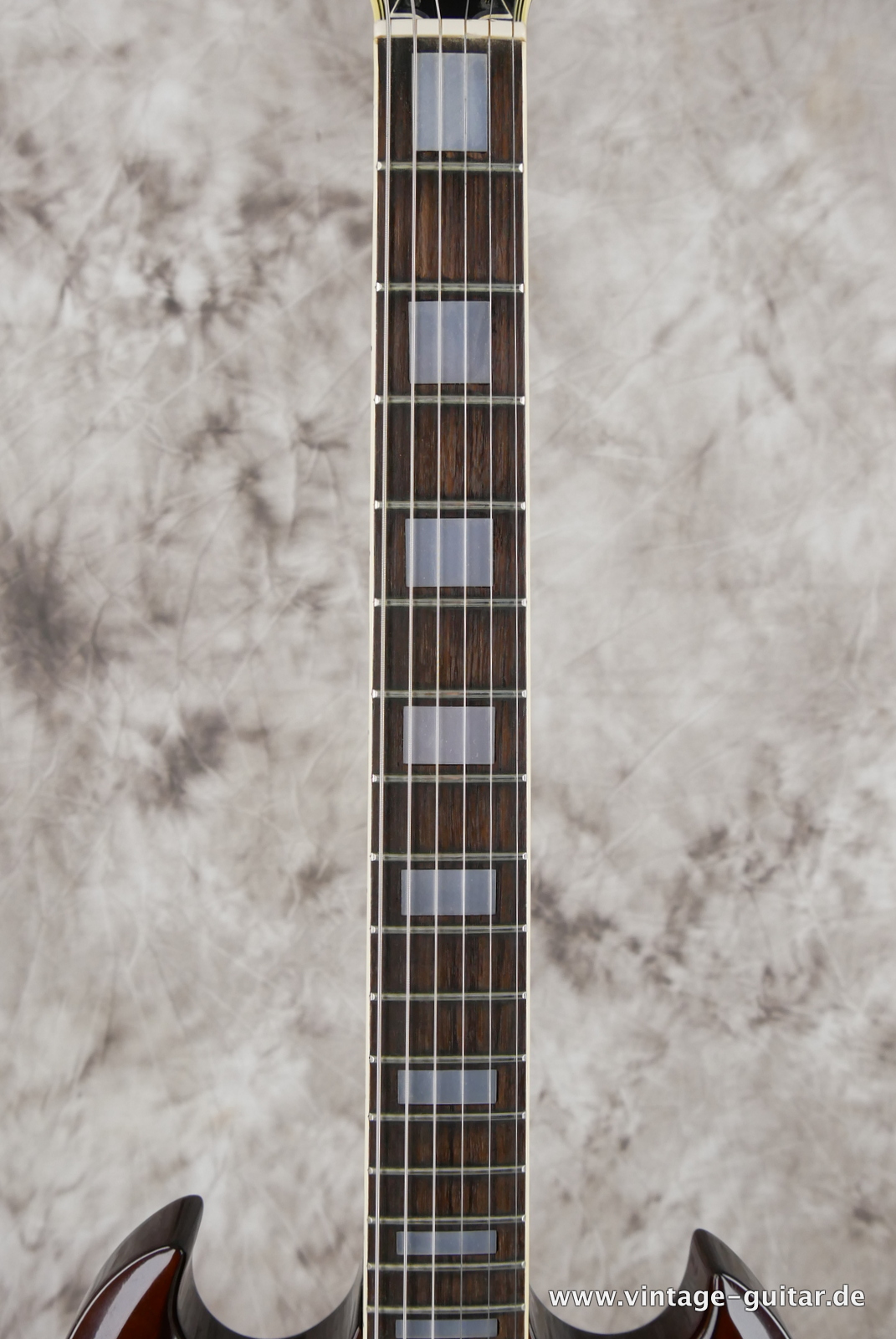 img/vintage/5394/Ibanez_2354_SG_copy_1973_brown_Japan_Bigsby-005.JPG