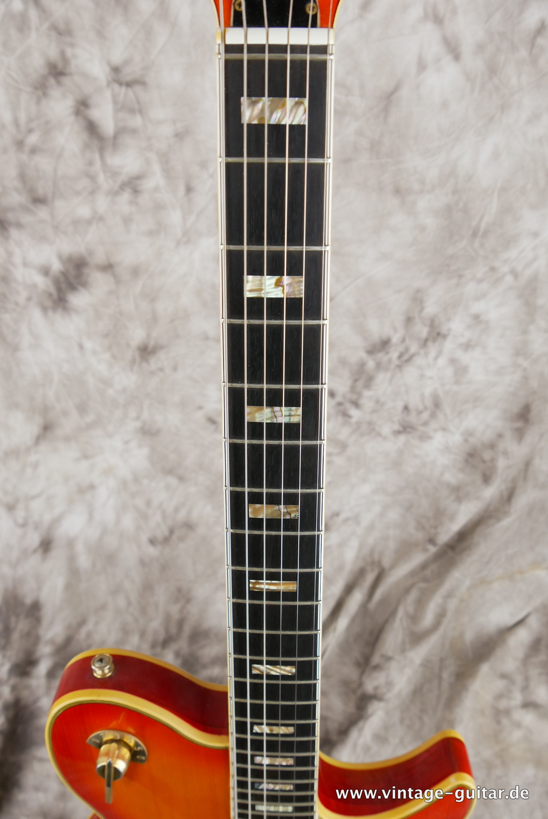 Framus-Nashville-1975-sunburst-005.JPG