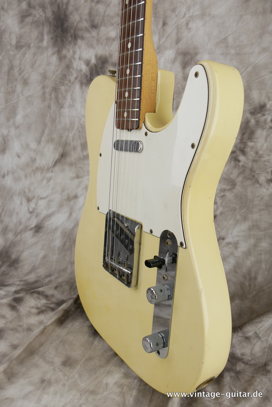 Fender-Telecaster-1969-blonde-006.JPG