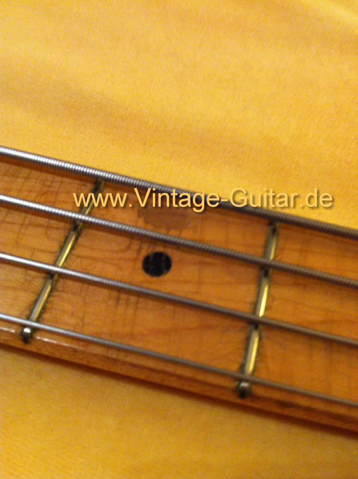 Fender-Precision-Bass-1958_sb_1.jpg