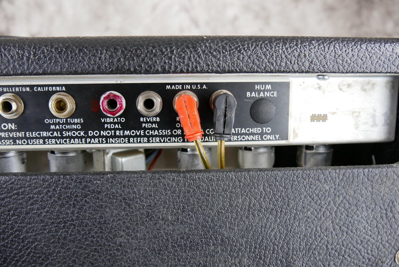 img/vintage/5412/Fender_Twin_Reverb_black_USA_1978-008.JPG