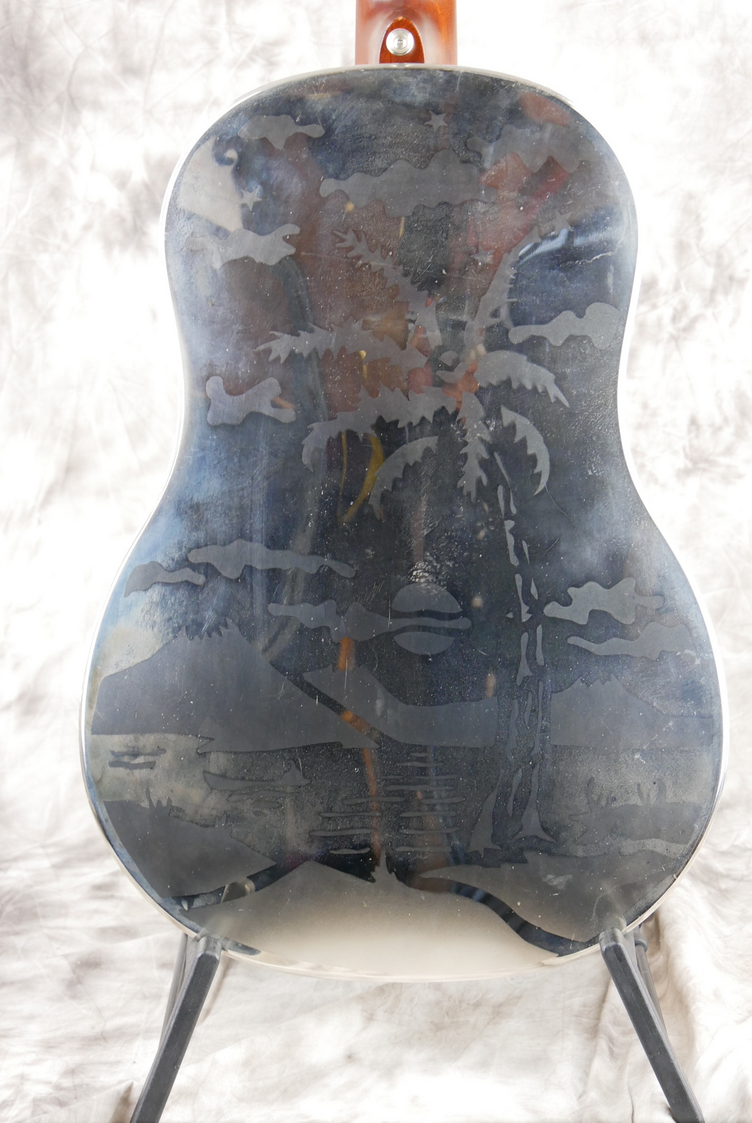 img/vintage/5416/National_Reso_Phonic_Style_0_nickel_plated_brass_body_USA_2004-004.JPG