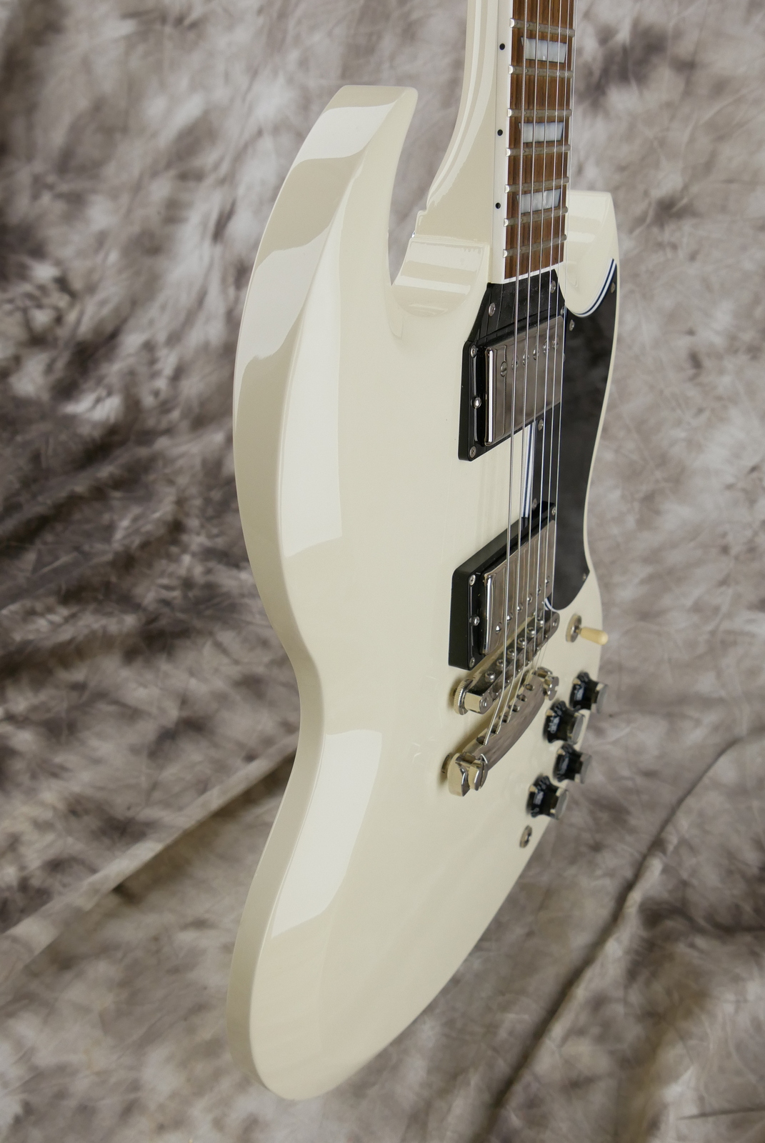 img/vintage/5423/FGN_Neo_classic_DC_10_Japan_white_2017-005.JPG
