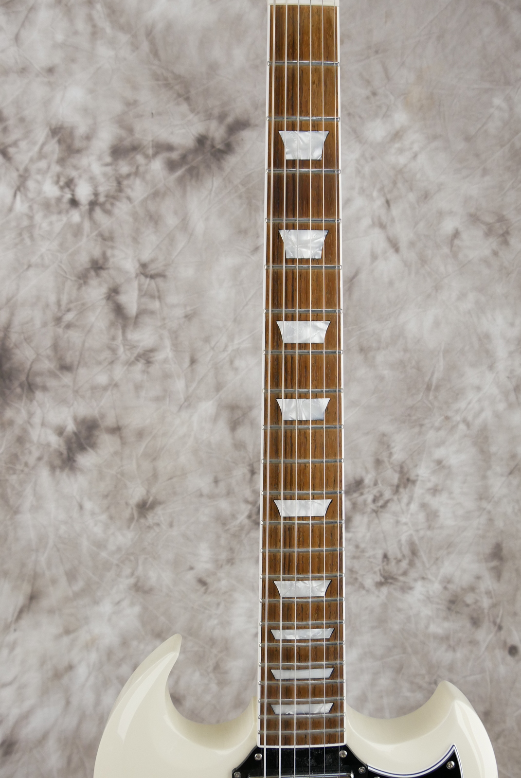 img/vintage/5423/FGN_Neo_classic_DC_10_Japan_white_2017-011.JPG