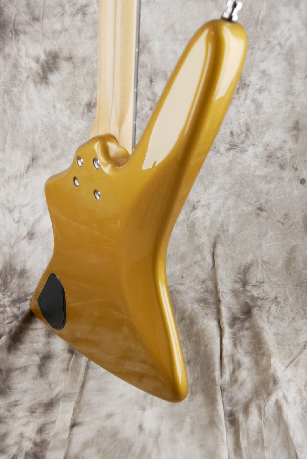 img/vintage/5424/Warwick_Reverso_Adam_Clayton_signature_Korea_gold_2011-008.JPG