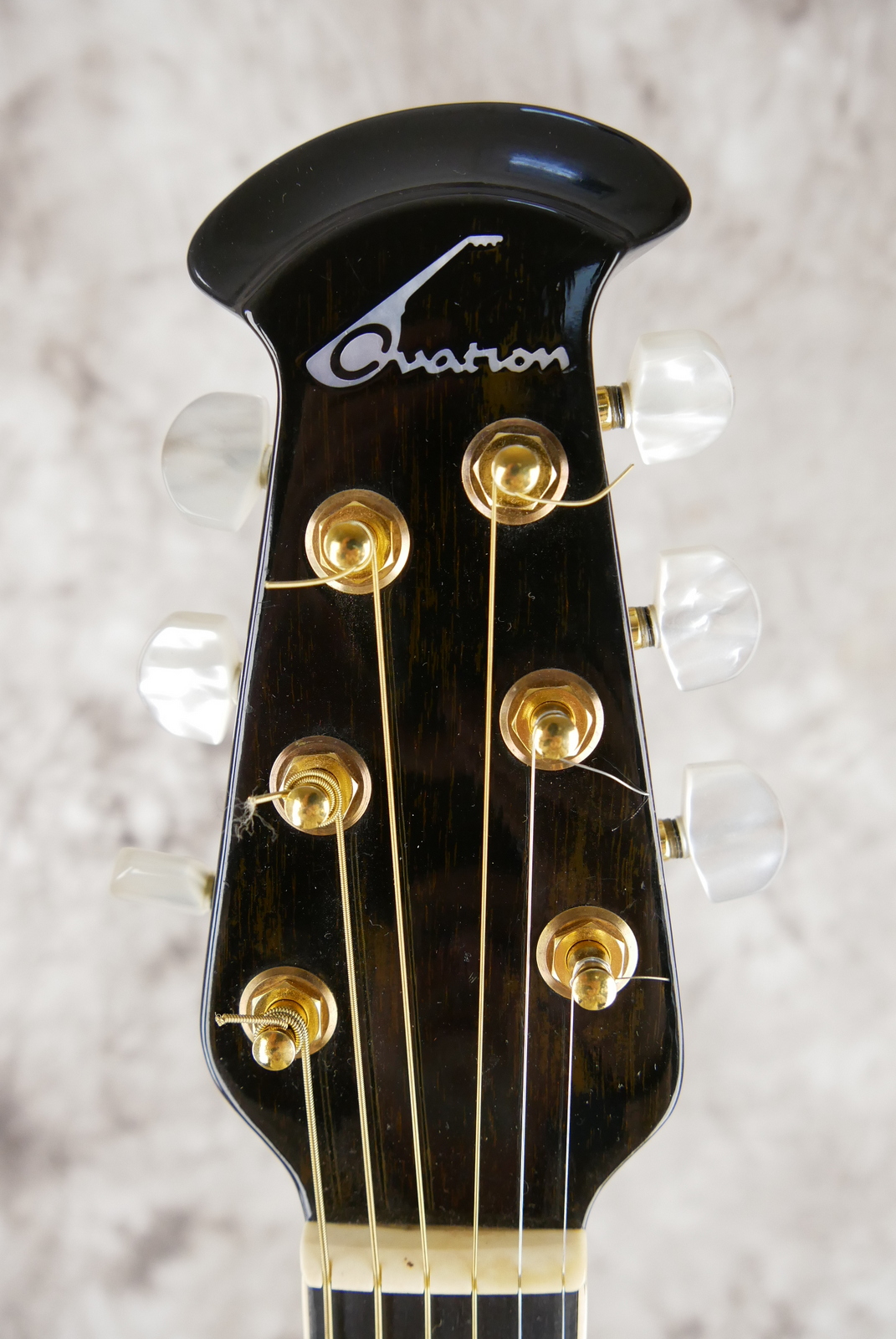 img/vintage/5425/Ovation_1569_Cusom_Legend_USA_black_1986-009.JPG