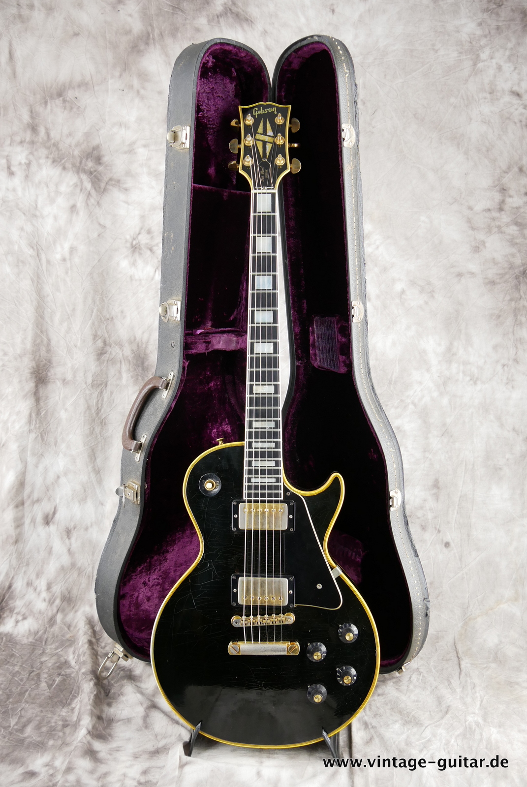 img/vintage/5429/Gibson-les-paul-custom-1969-black-023.JPG