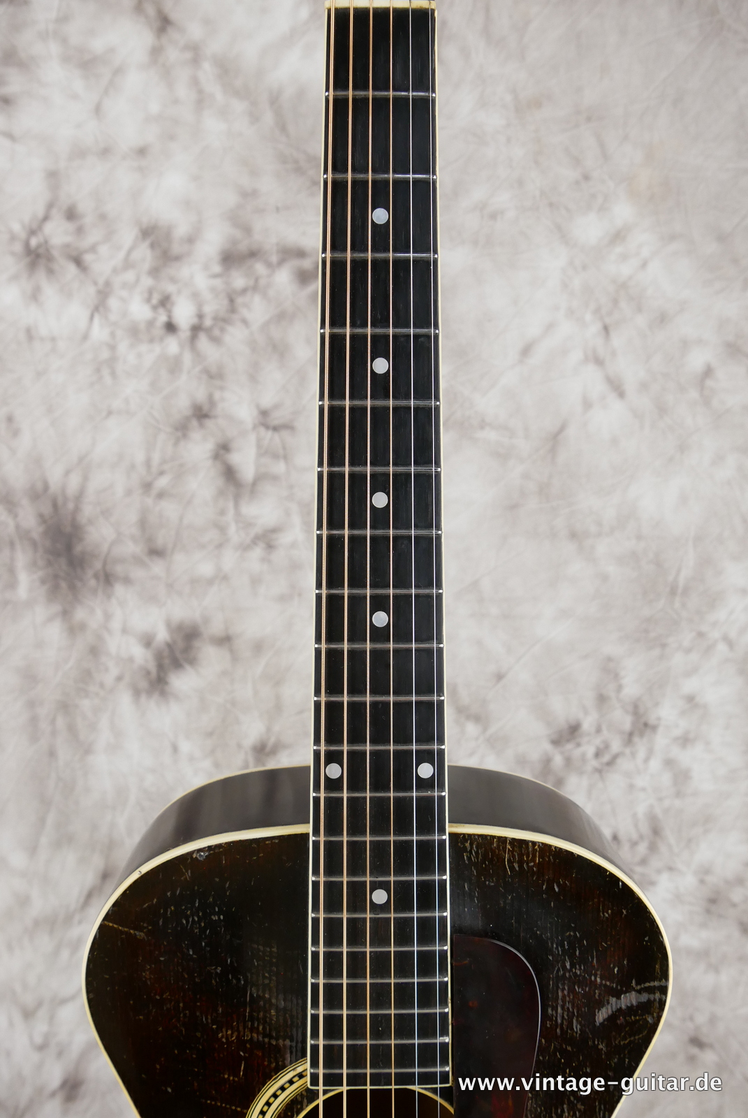img/vintage/5430/Gibson_L_3_135inch_round_soundhole_sunburst_1930-011.JPG