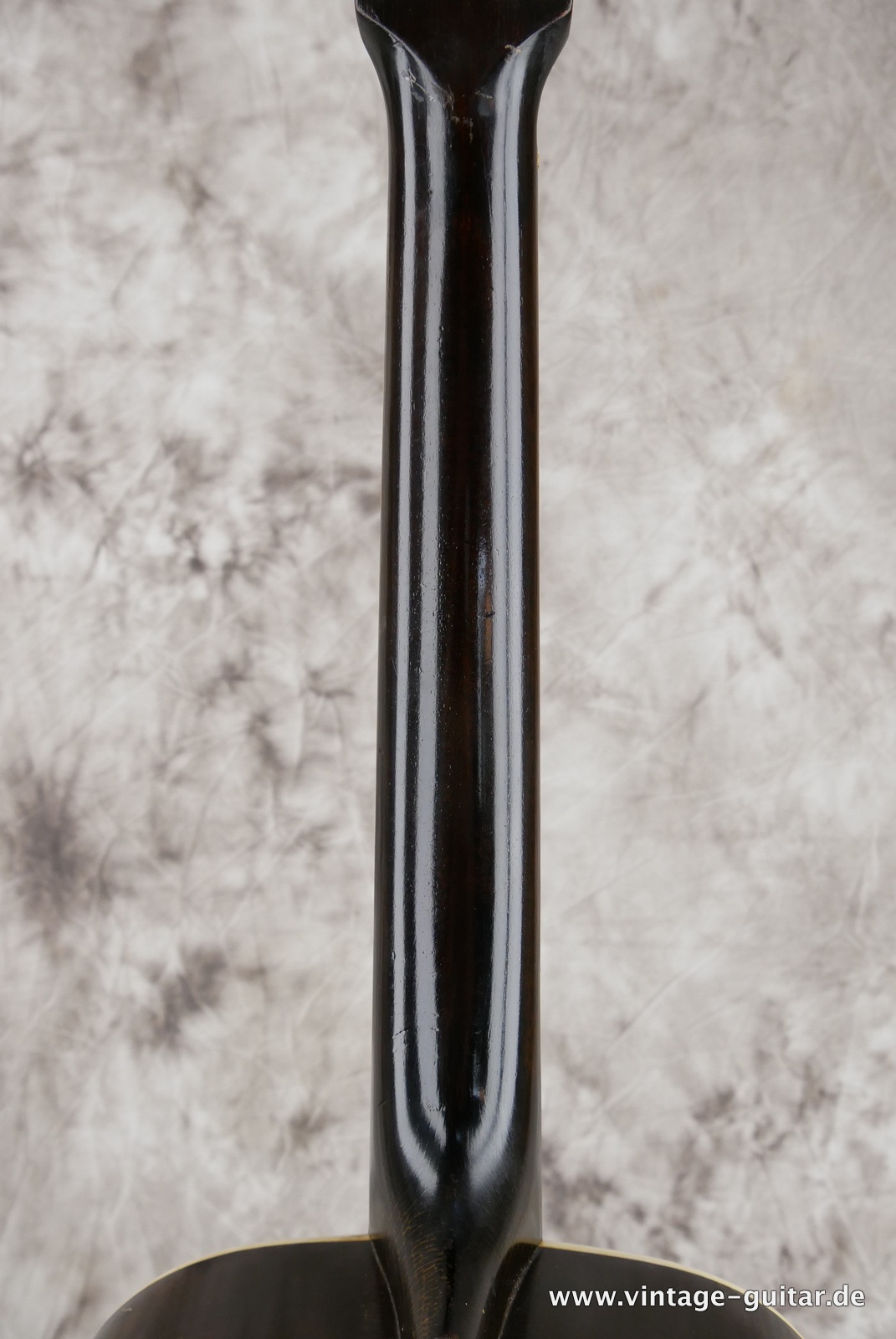 img/vintage/5430/Gibson_L_3_135inch_round_soundhole_sunburst_1930-012.JPG