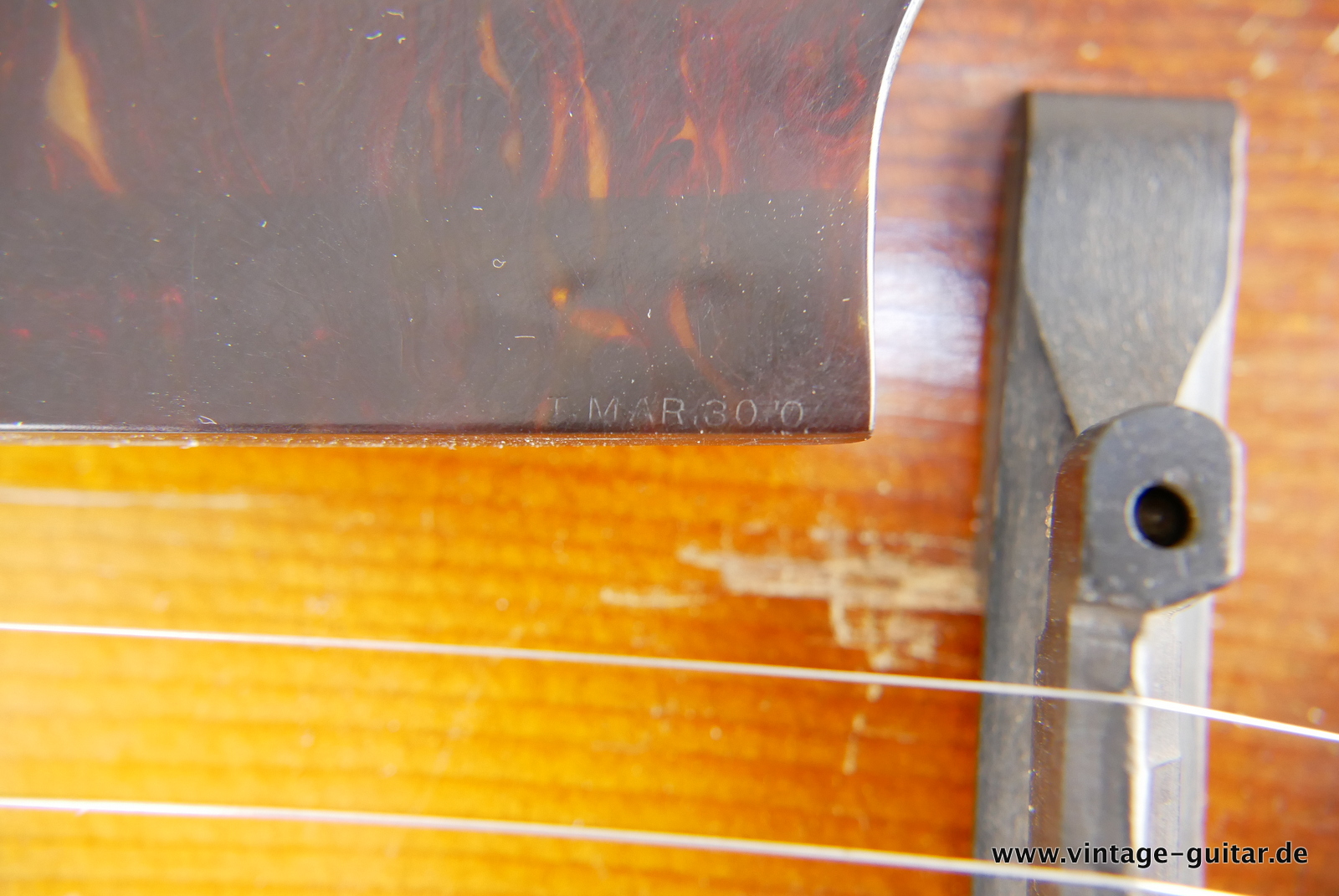 img/vintage/5430/Gibson_L_3_135inch_round_soundhole_sunburst_1930-018.JPG