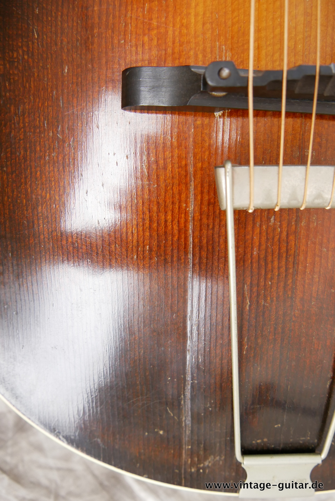 img/vintage/5430/Gibson_L_3_135inch_round_soundhole_sunburst_1930-019.JPG