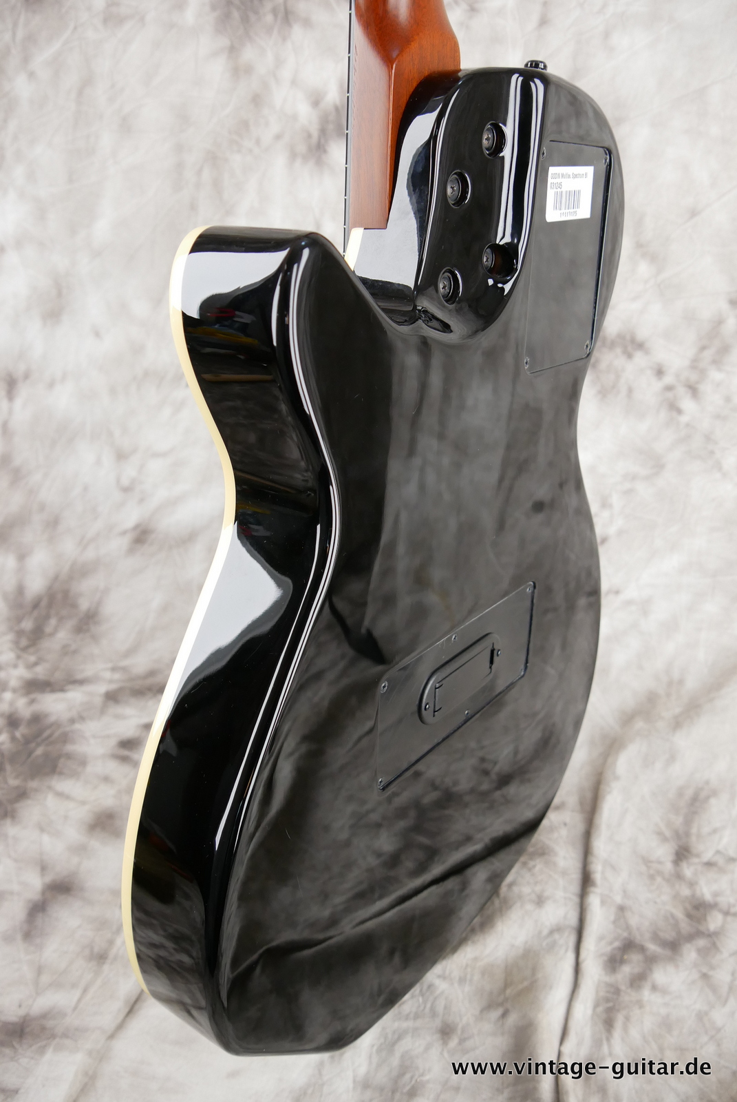 Godin_Multiac_Spectrum_SA_Canada_black_2014-007.JPG