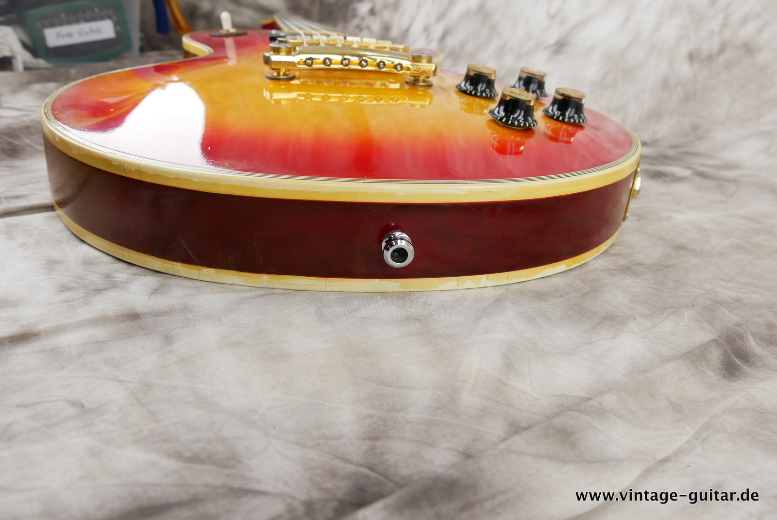 img/vintage/5433/Gibson_Les_Paul_Custom_cherry_sunburst_1978-013.JPG