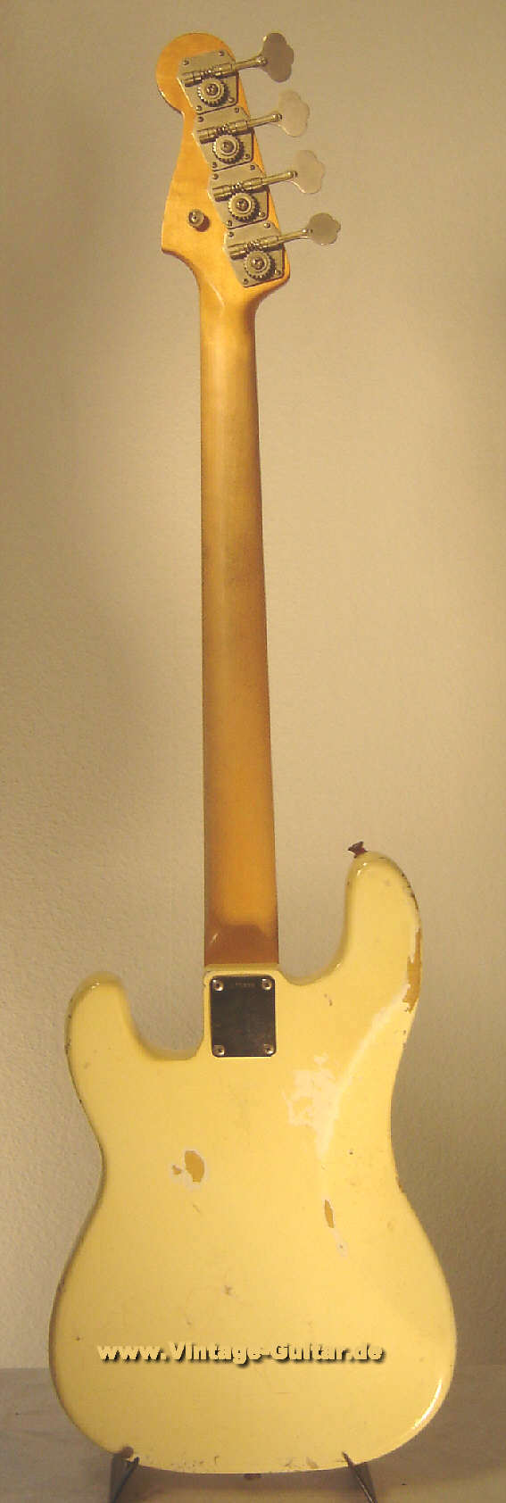 Fender_Precision_Bass_1965-olympic-white-back.jpg