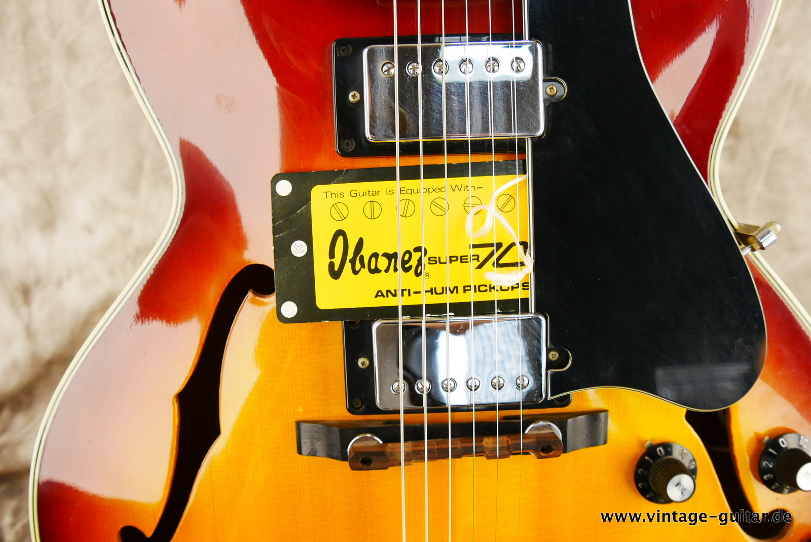 Ibanez-Model-2355-1975-sunburst-013.JPG