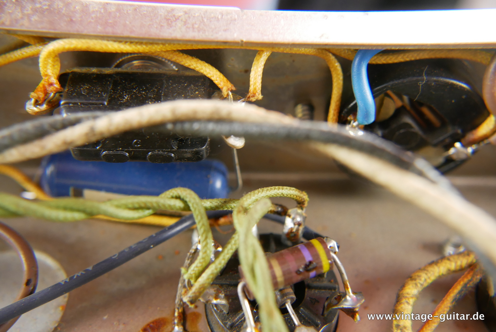 img/vintage/5444/Fender_Pro_Amp_blackface_black_1965-032.JPG