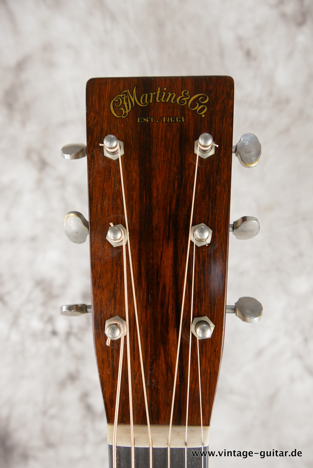 img/vintage/5447/Martin-D18-authentic-1939-aged-2019-natural-003.JPG