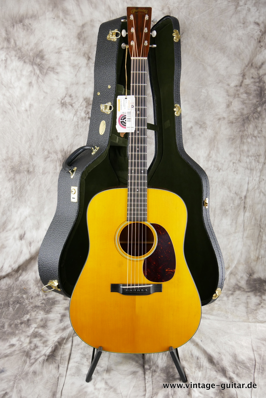 img/vintage/5447/Martin-D18-authentic-1939-aged-2019-natural-013.JPG