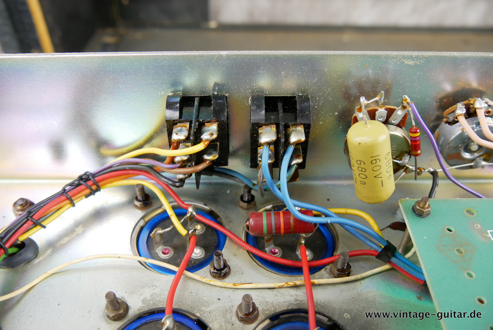 img/vintage/5448/Marshall_JMP_Super_Lead_100_MKII_1958_GB_black_1977-018.JPG