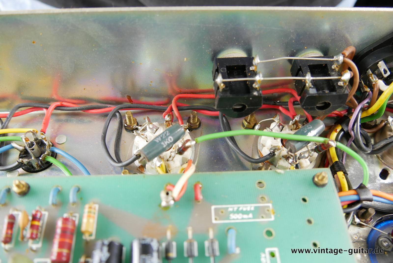img/vintage/5448/Marshall_JMP_Super_Lead_100_MKII_1958_GB_black_1977-023.JPG