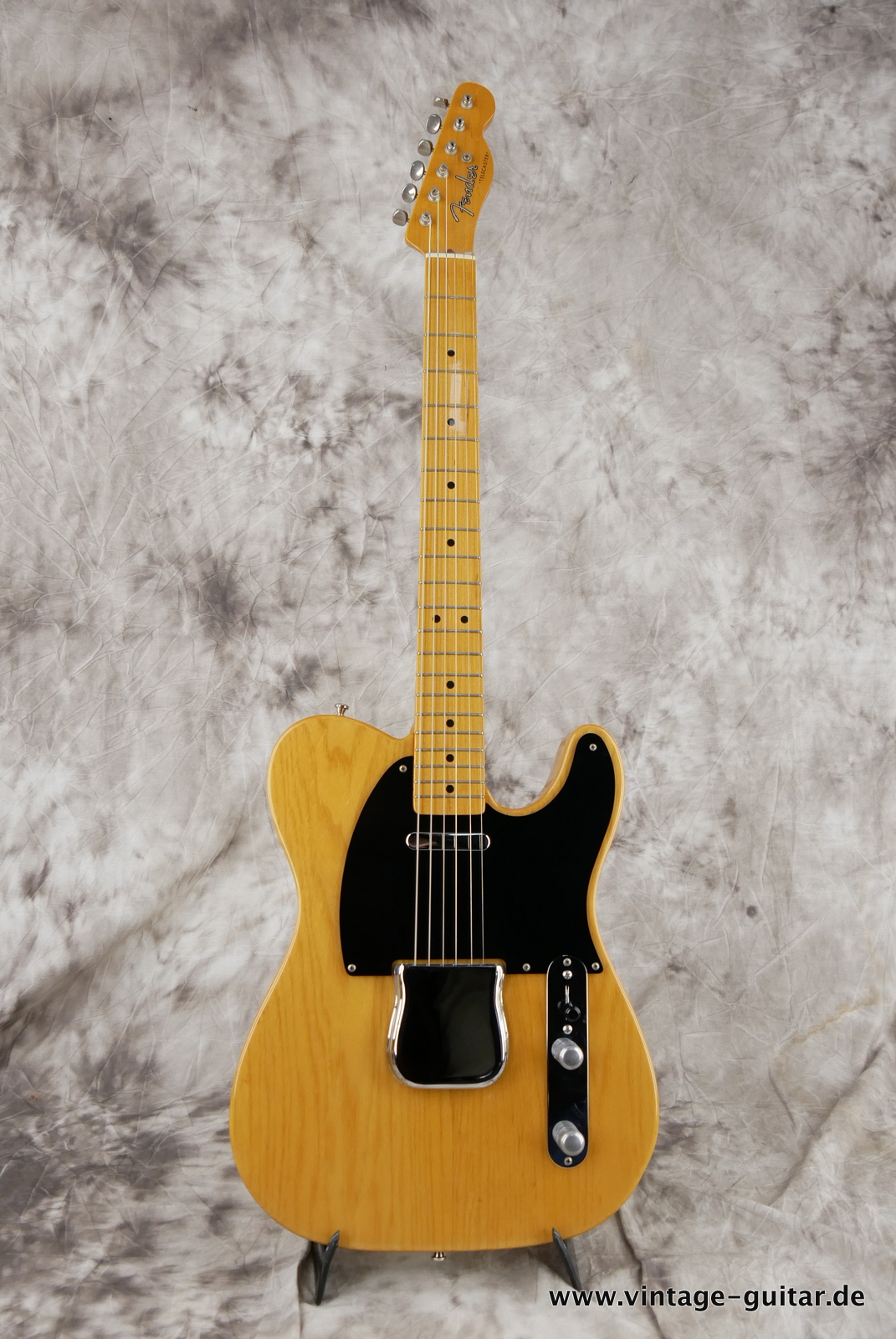 img/vintage/5451/Fender_Telecaster_Custom_Shop_1988_natural-001.JPG