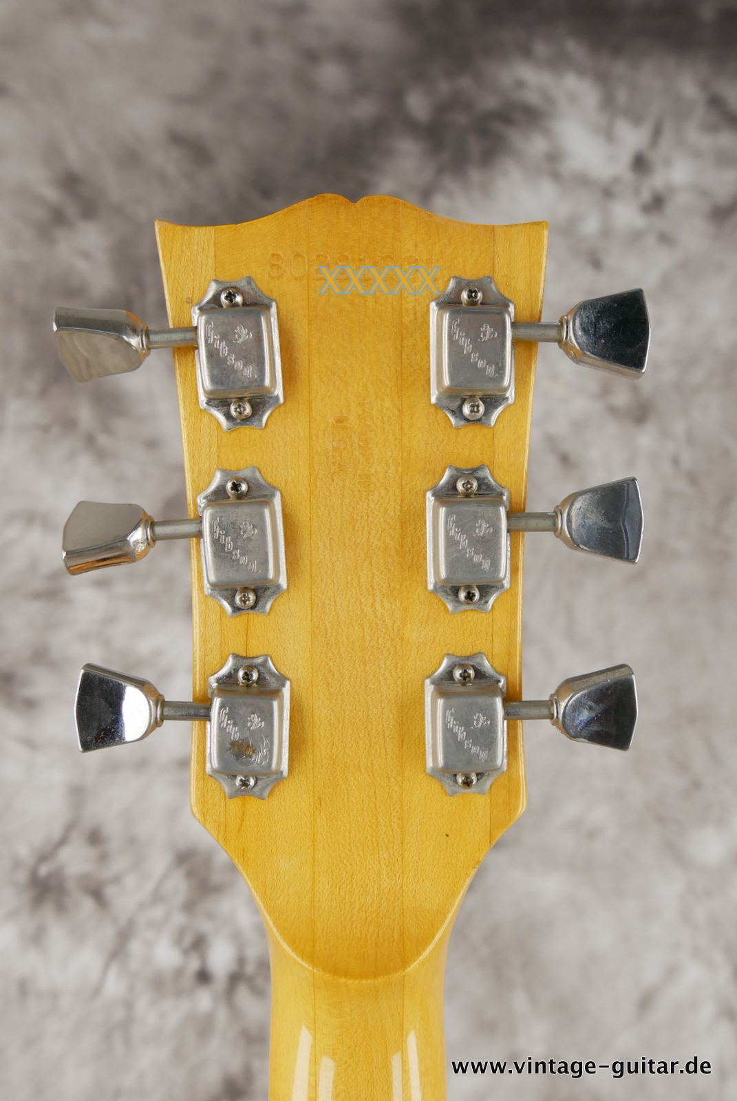 img/vintage/5452/Gibson_Les_Paul_Standard_gold_top_1981-004.JPG