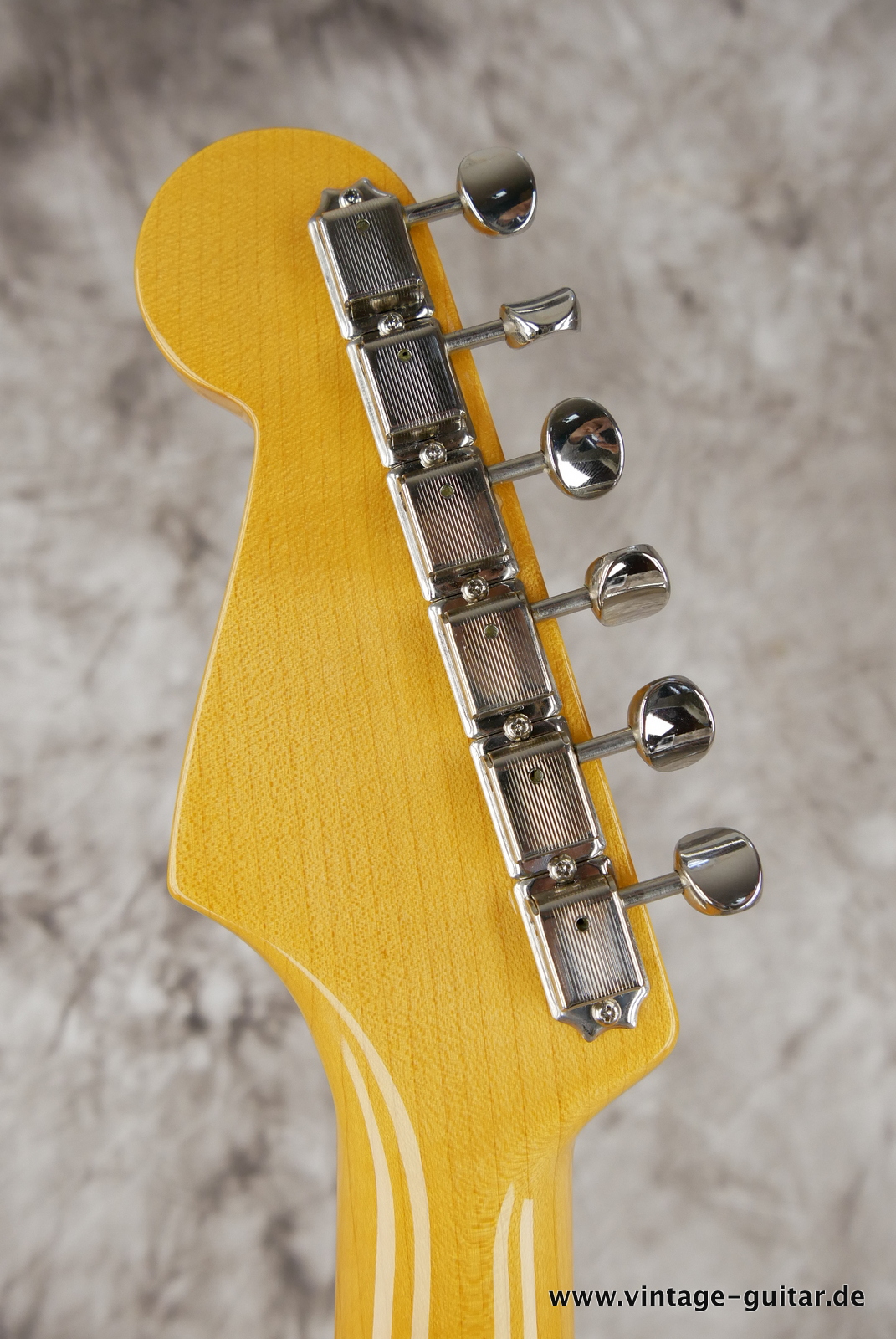 Fender_stratocaster_Eric_Johnson_signature_2018_sunburst-004.JPG