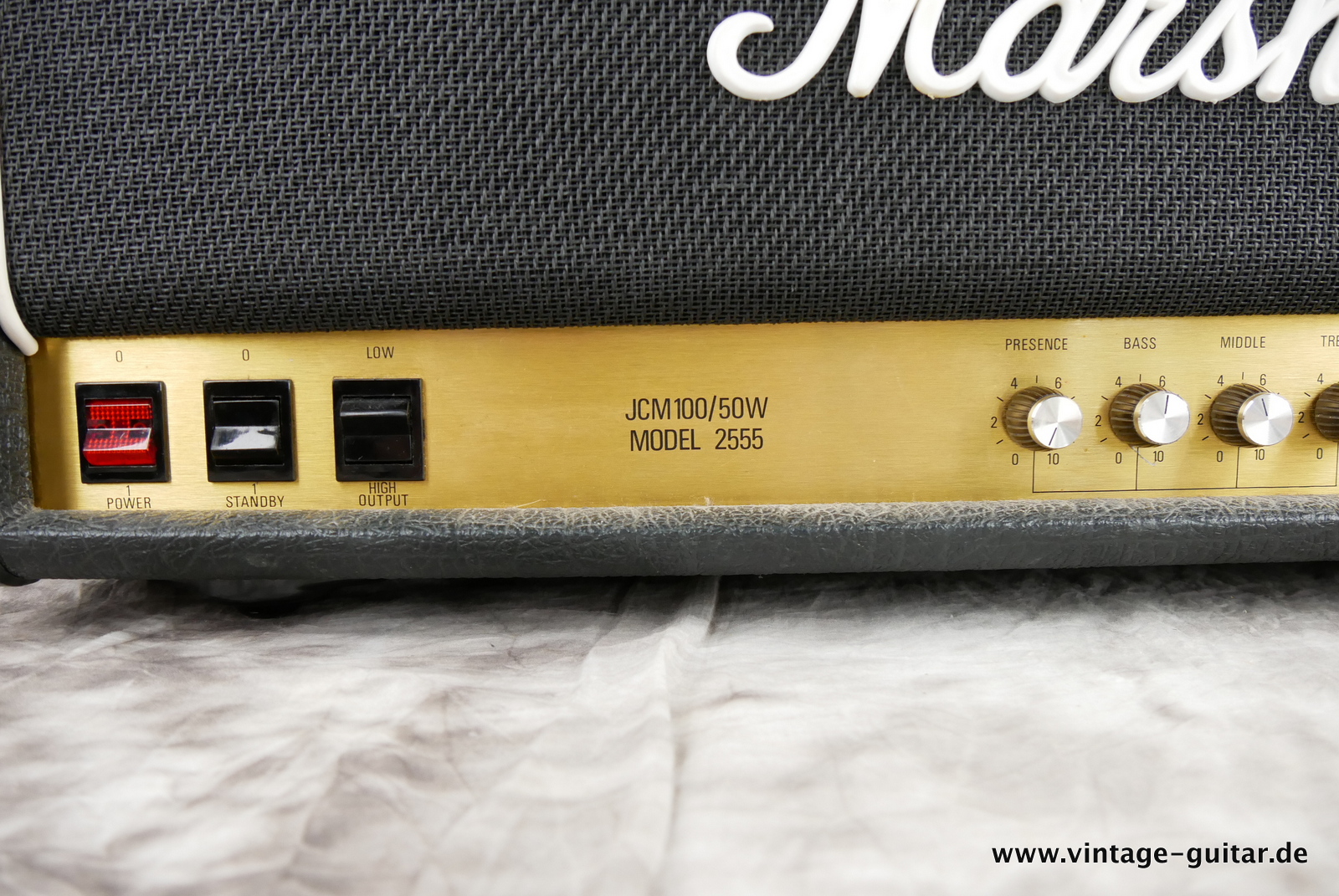 Marshall_2555_JCM_100W_50W_black_1989-005.JPG