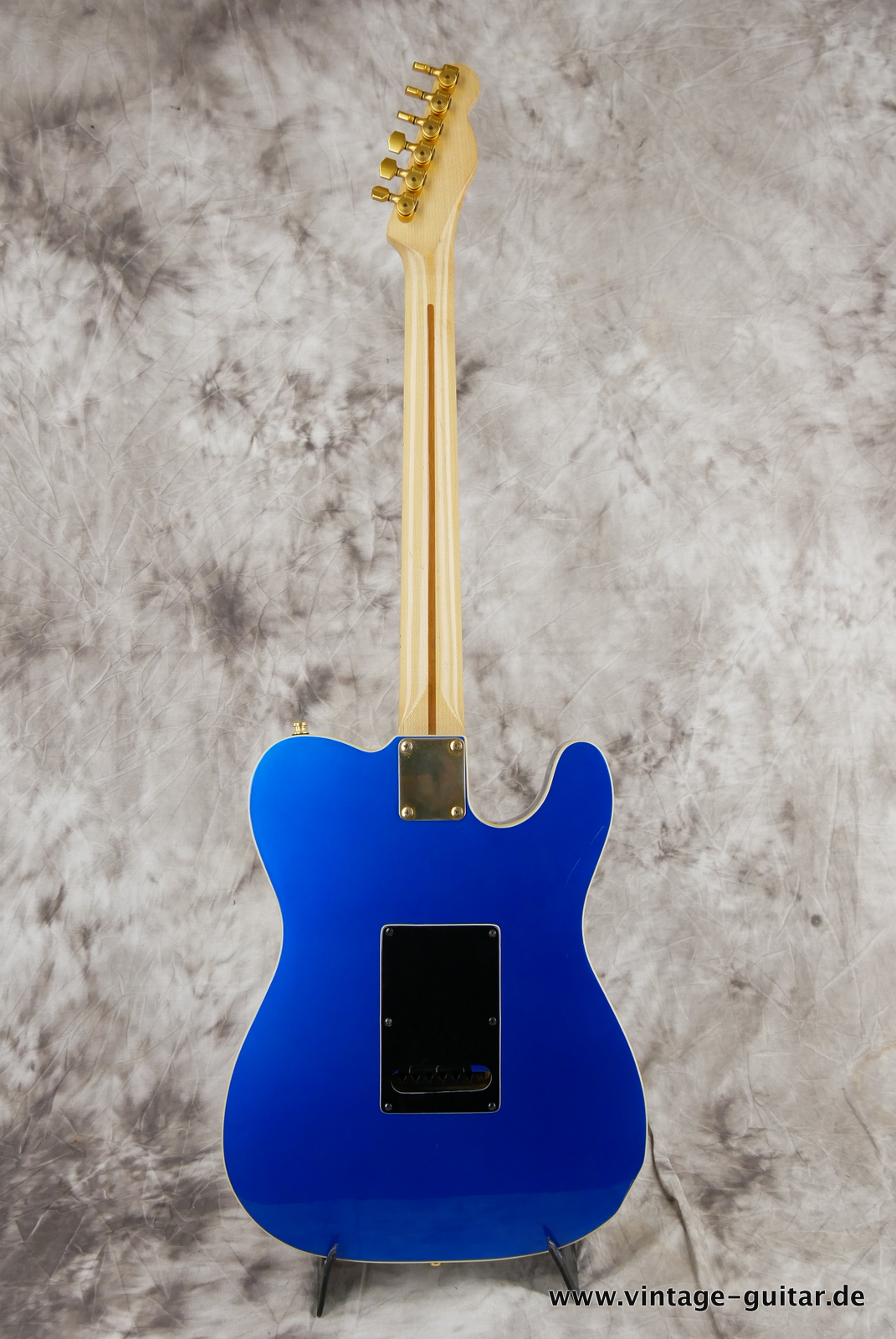 ESP_king_bee_telecaster_sparkle_blue_1990_chandler-002.JPG