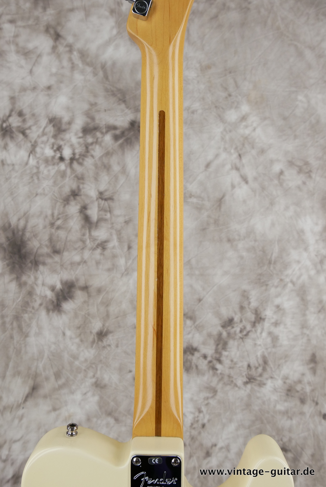 img/vintage/5467/Fender_Telecaster_Standard_1999_olypic_white_left_handed-006.JPG