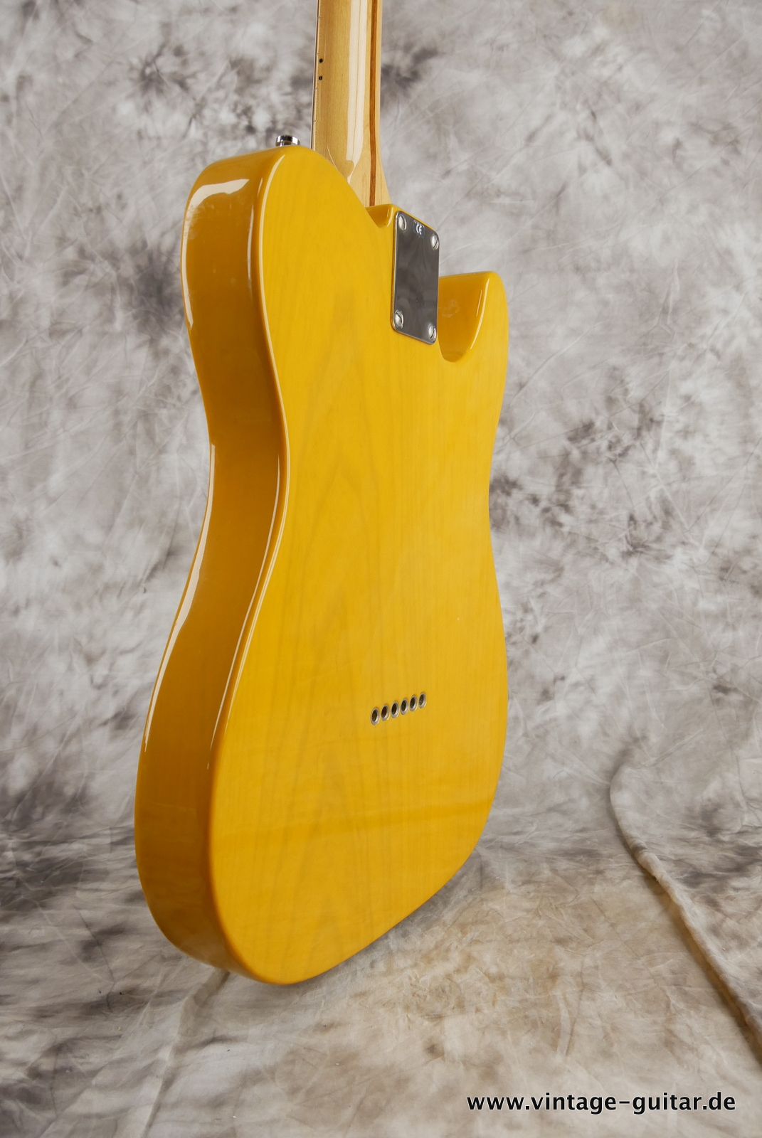 img/vintage/5472/Fender_Telecaster_52_reissue_2002_blond_USA-011.JPG