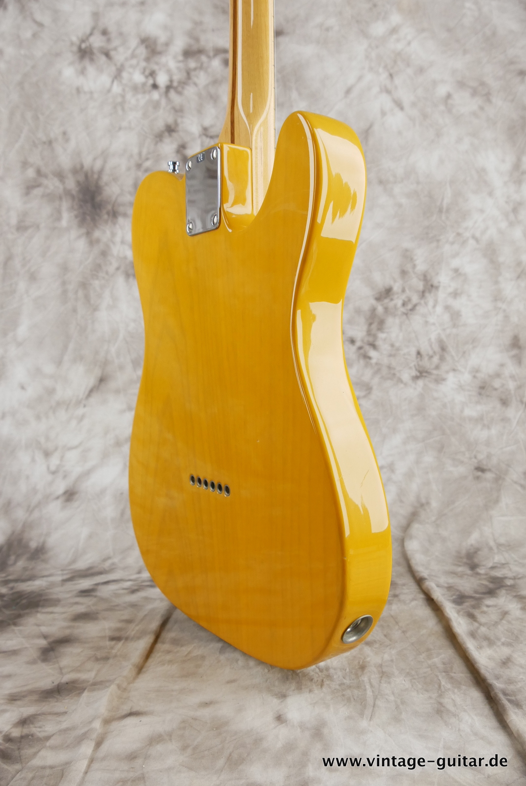 img/vintage/5472/Fender_Telecaster_52_reissue_2002_blond_USA-012.JPG