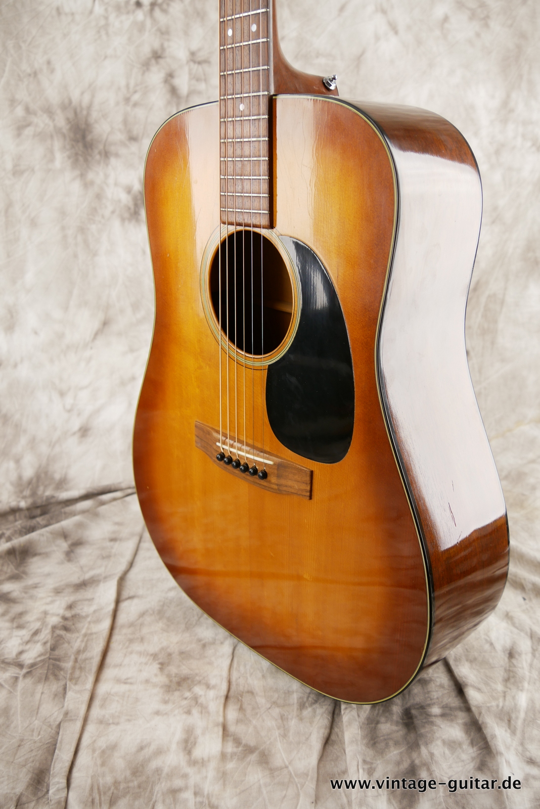 Martin-D-18-1978-shaded-top-010.JPG