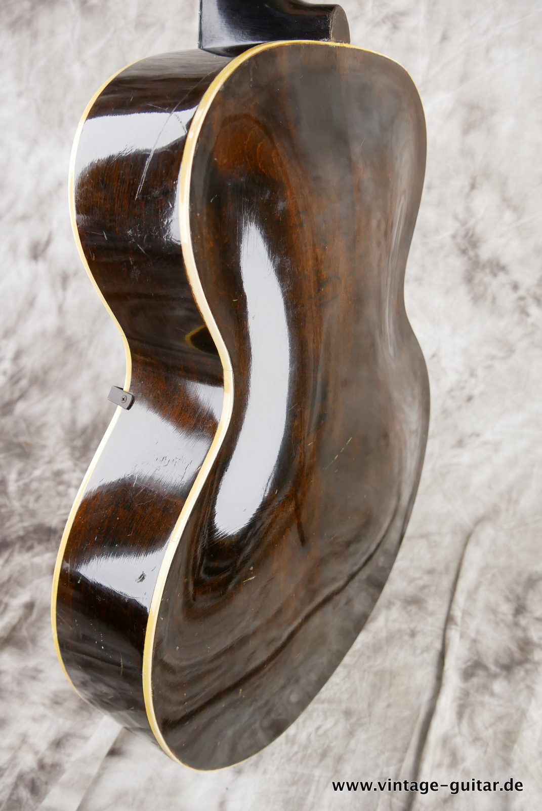 img/vintage/5496/Gibson_ES_150_P_13_PU_sunburst_1942-007.JPG