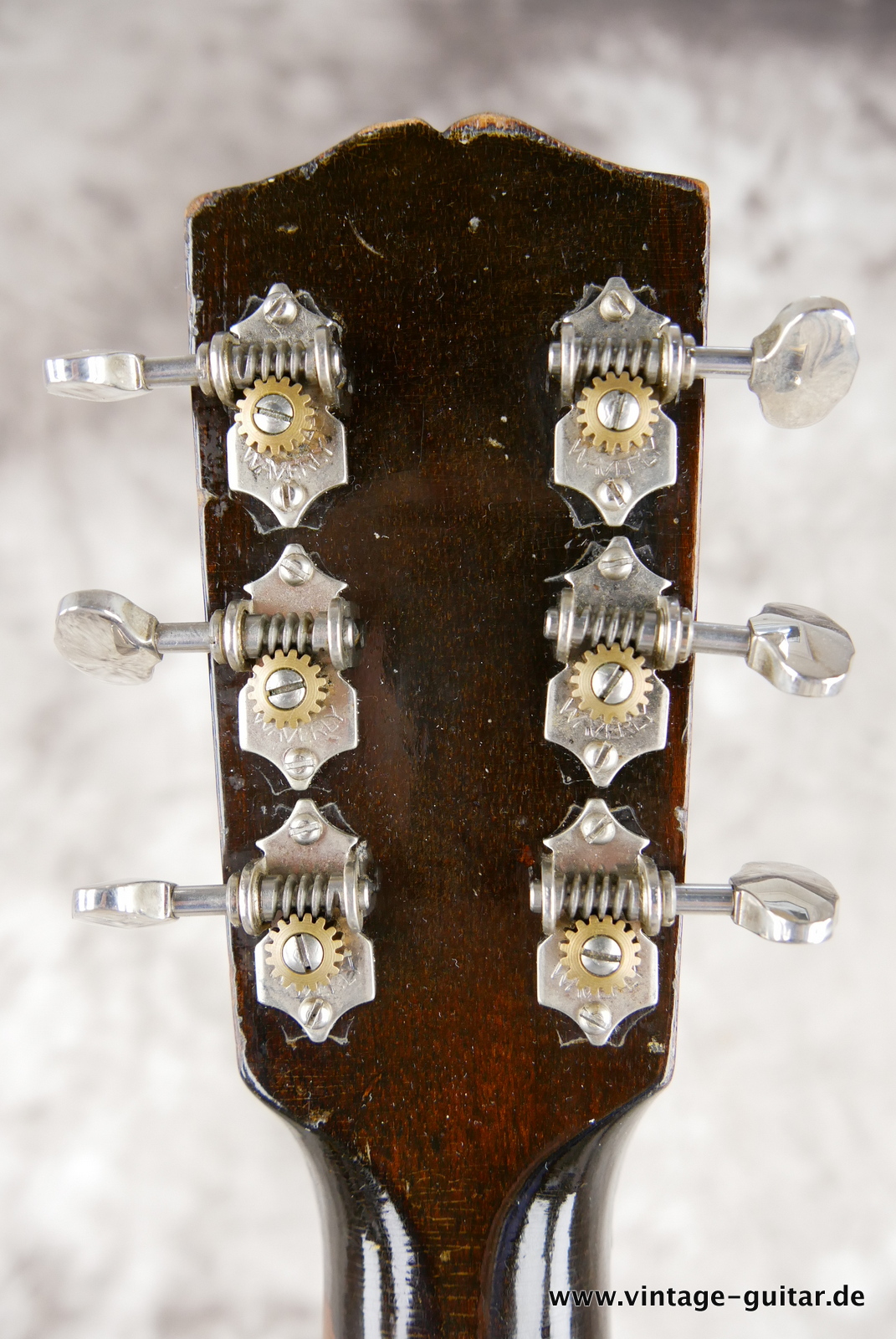 Gibson_ES_150_P_13_PU_sunburst_1942-010.JPG