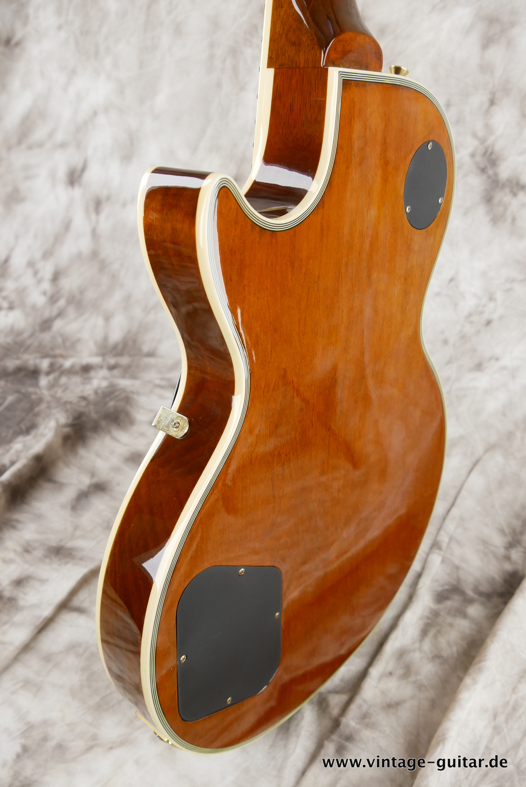 Epiphone_Les_Paul_Custom_Artisan_Lee_Malia_walnut_2014-007.JPG