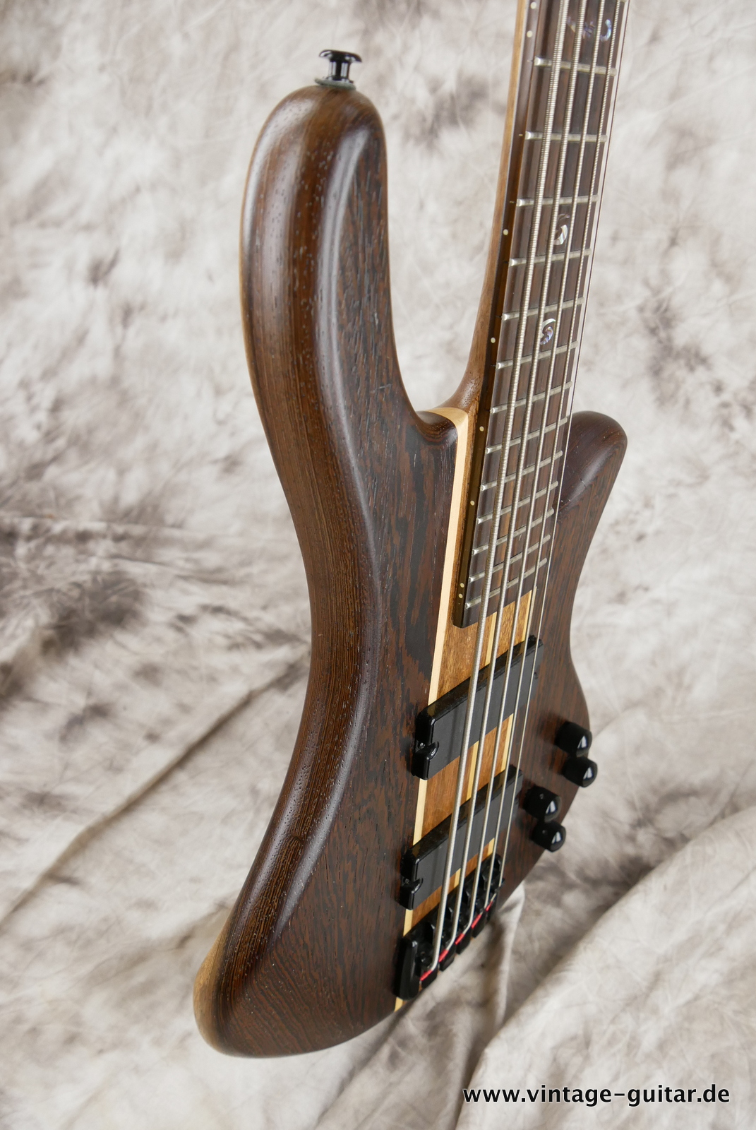 img/vintage/5504/Kopak_5_string_Bass_China_2010-005.JPG