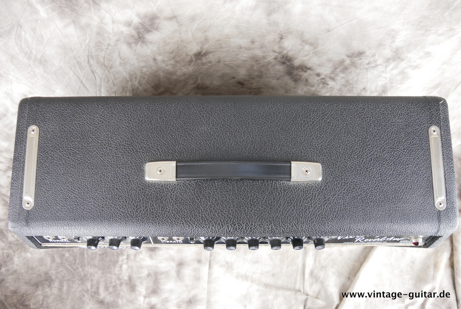 img/vintage/5507/Fender_Vibrolux_Reverb_blackface_black_1965-009.JPG