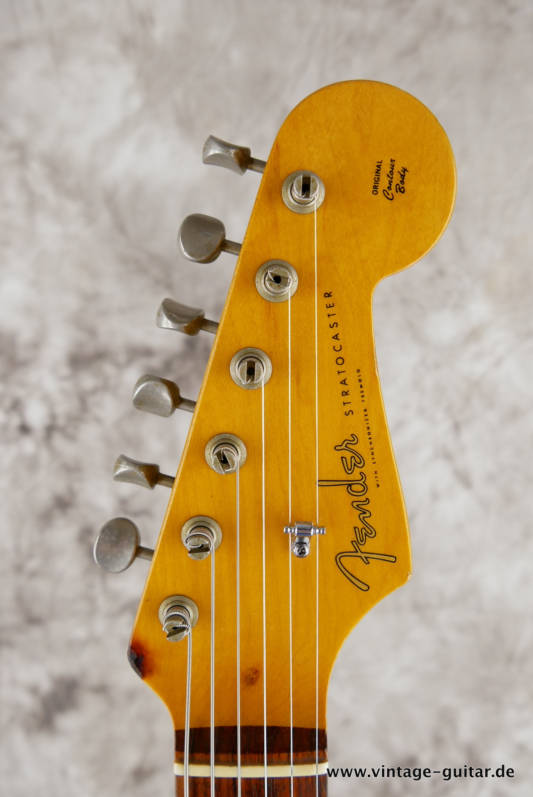 img/vintage/5510/Fender_Stratocaster_ST_62_Japan_sienna_burst_1984-009.JPG