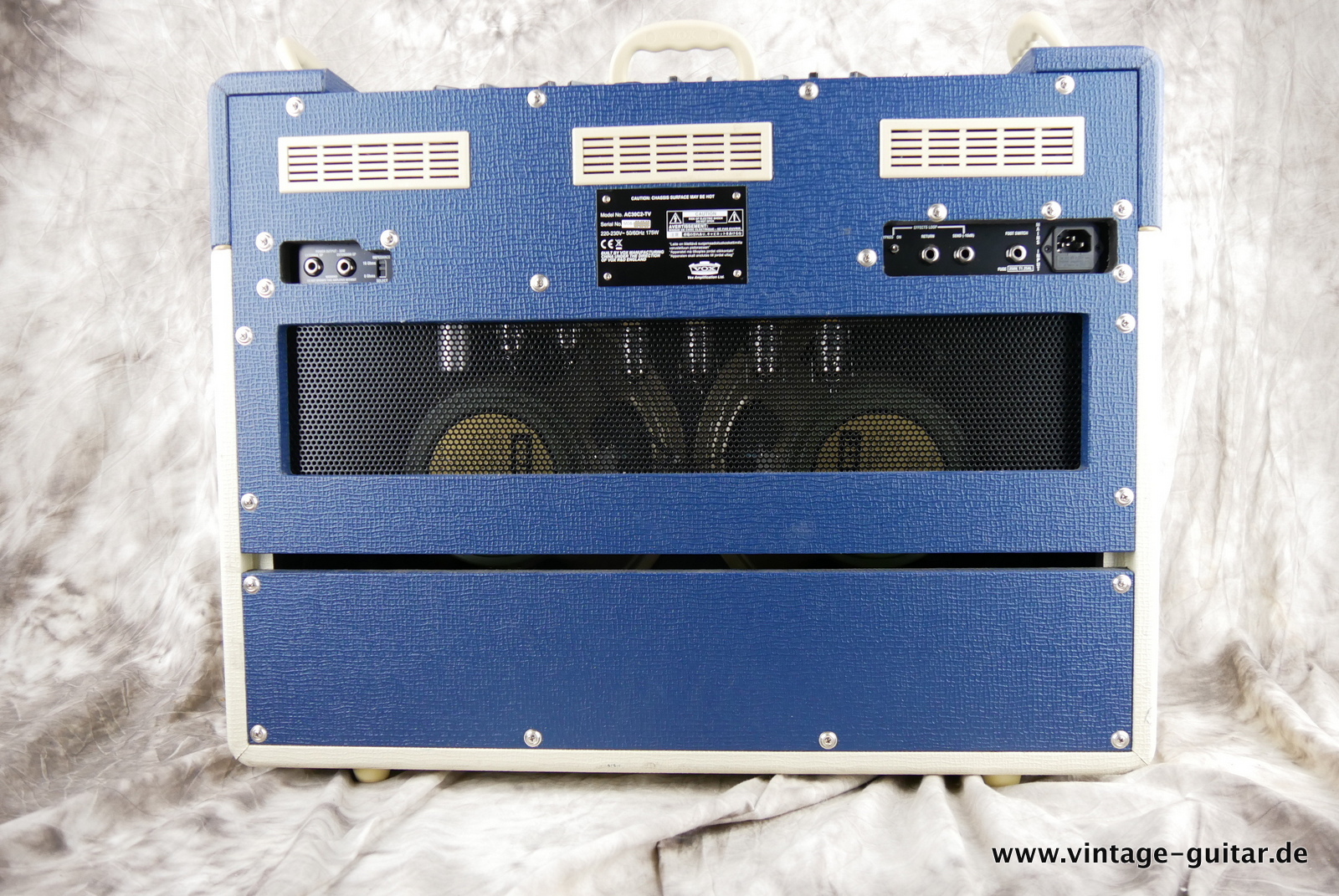 img/vintage/5511/Vox_AC_30_C2_TV_limited_edition_blue_white_China_2014-002.JPG