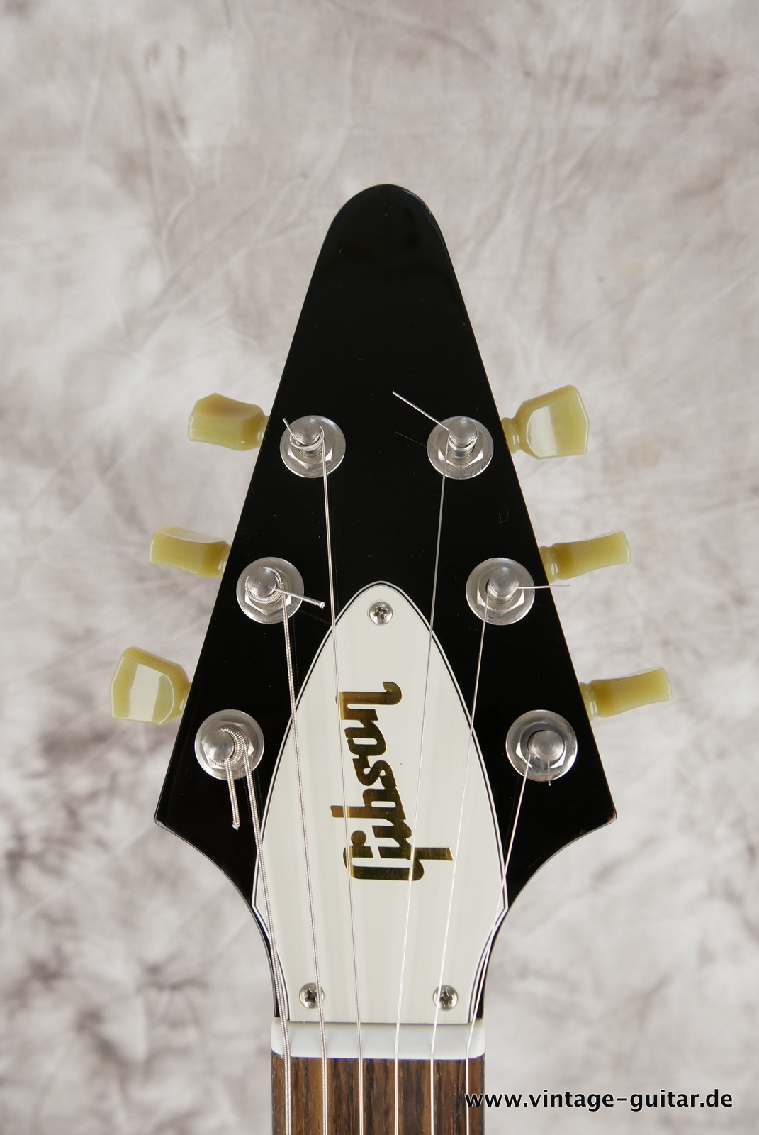 Gibson-Flying-V-68-Reissue-2011-cherry-003.JPG