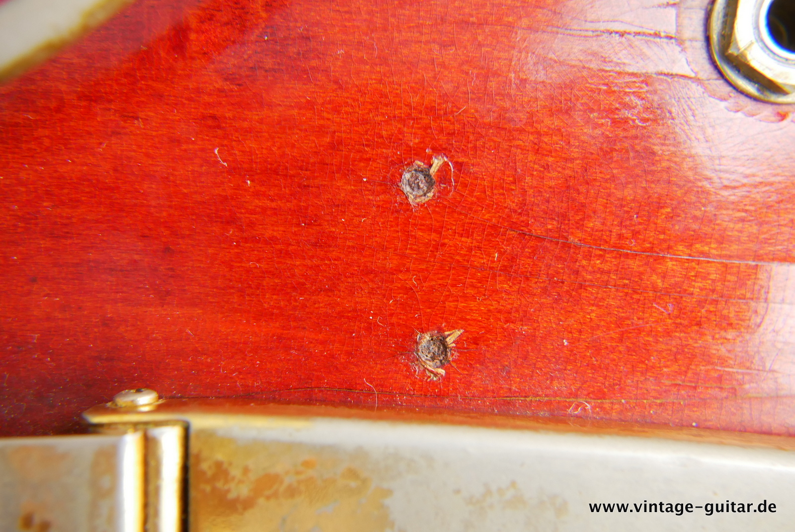 img/vintage/5524/Gibson_ES_355_mono_cherry_1968-018.JPG