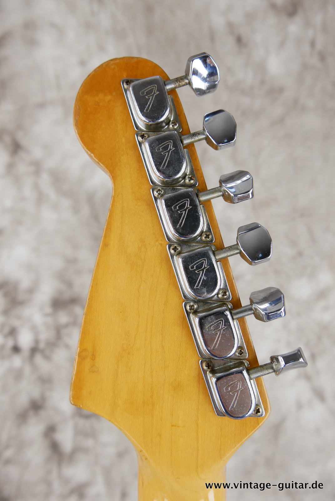 Fender_Lead_II_wine_red_USA_1980-010.JPG