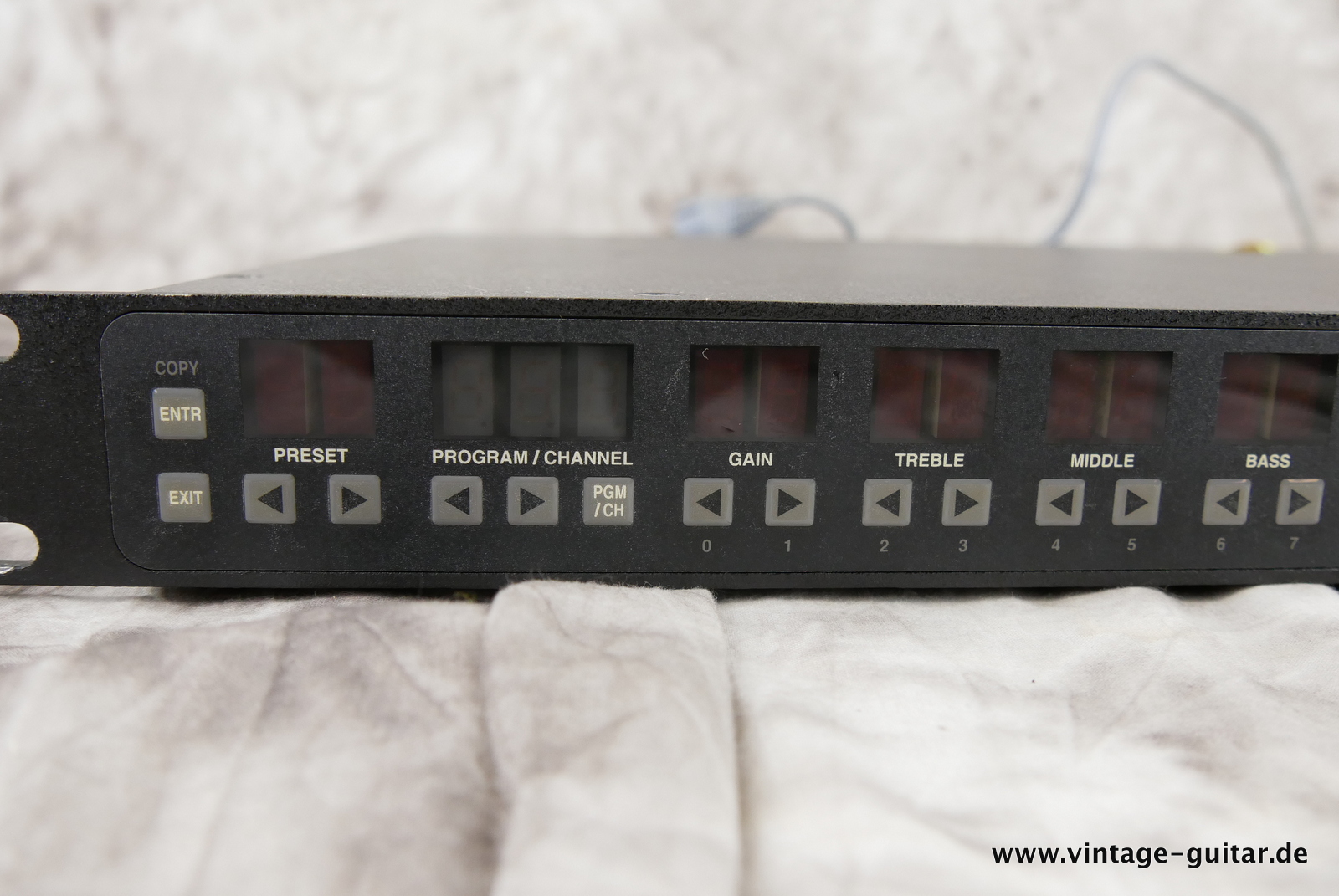 img/vintage/5527/Mesa_Boogie_Triaxis_V2_Midi_1994-002.JPG