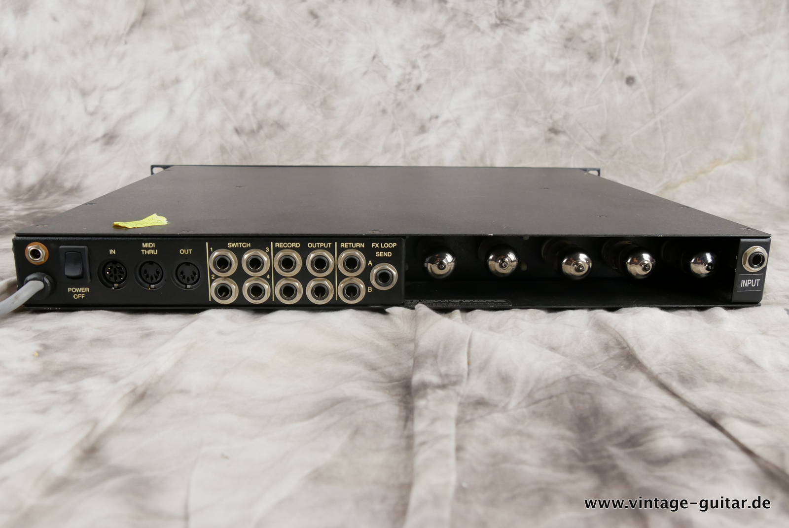 img/vintage/5527/Mesa_Boogie_Triaxis_V2_Midi_1994-005.JPG